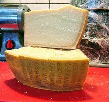 Calabria Pork Store - Parmigiano Reggiano (1 LB)